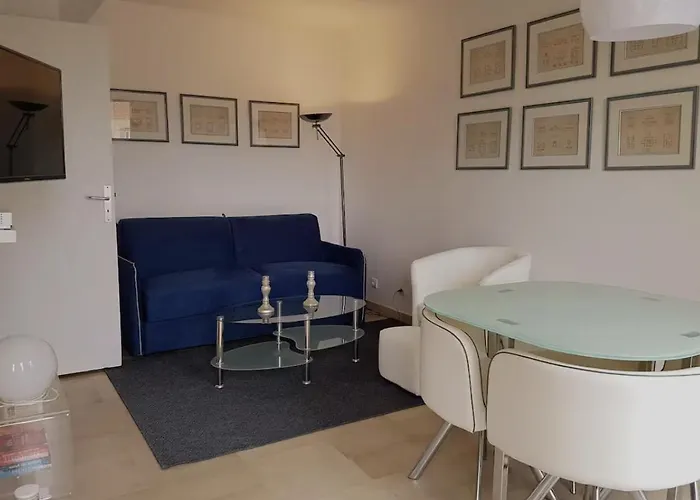 Centre Suquet * 칸느