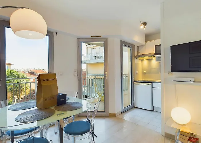 Centre Suquet 아파트 *